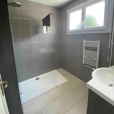 Holiday home Le Domaine De L Etang Le Merger *