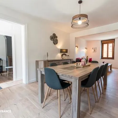 Le Domaine De L Etang Le Merger Holiday home